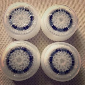 Clarisonic brush heads :New Sensitive brush headx4